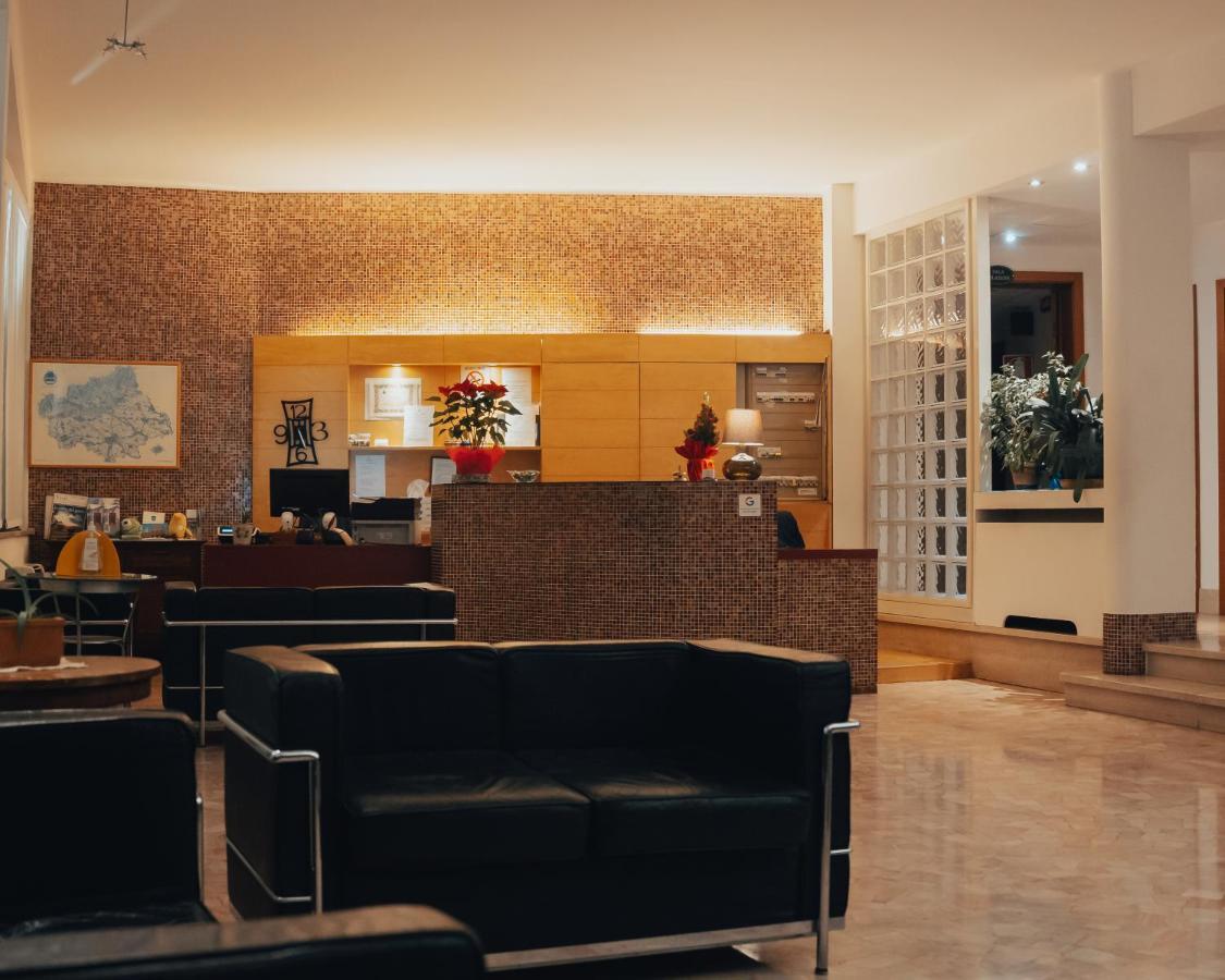 Hotel All'Oasi Paese Exterior foto